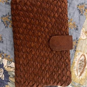 Vilenca medium all leather weave wallet